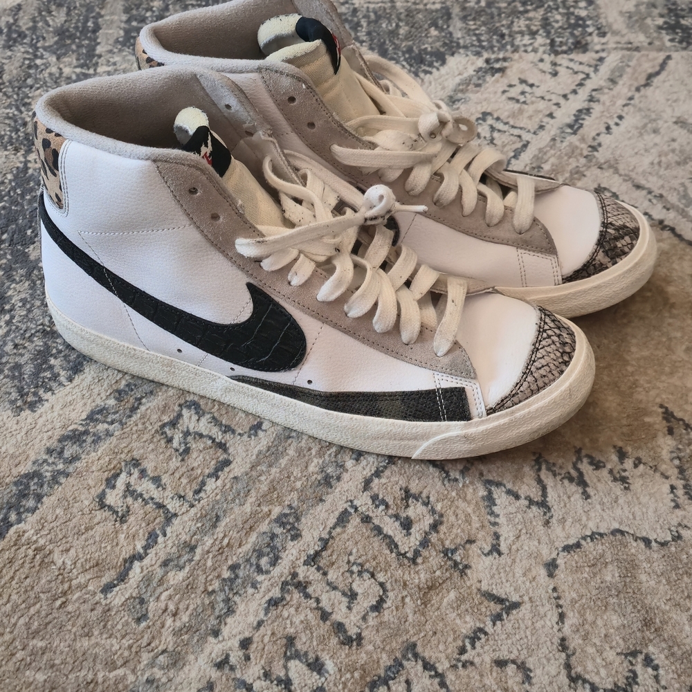 Nike Blazer